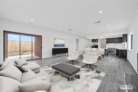 12 Blackmore Rd, Mickleham, VIC 3064