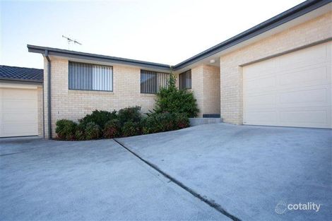 Property photo of 2/11 John Hall Drive Taree NSW 2430