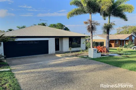 Property photo of 10 Rosslyn Close Clinton QLD 4680