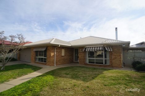 Property photo of 14 Gordon Drive Kialla VIC 3631