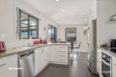 4 Plum Tree Cl, Huonville, TAS 7109