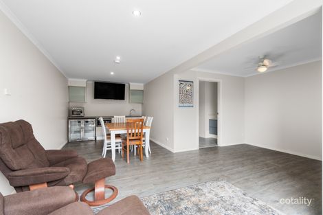 Property photo of 16 Seascape Close Narrawallee NSW 2539
