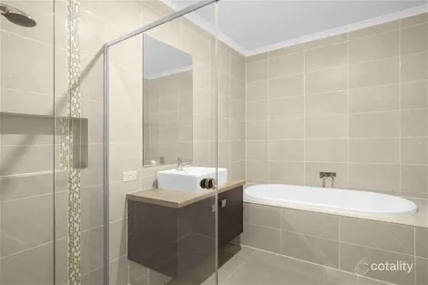 Property photo of 32 McGovern Street Spring Farm NSW 2570