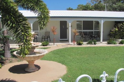 12 Limpus Ave, Keppel Sands, QLD 4702