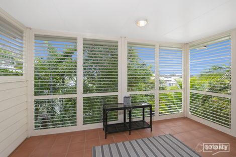 Property photo of 9 Jondel Close Bridgeman Downs QLD 4035