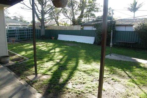 Property photo of 15 Flanders Avenue Milperra NSW 2214