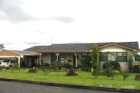 4 Jacaranda Ave, Wingham, NSW 2429