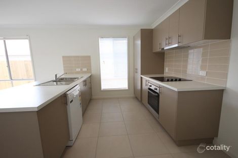 Property photo of 24 Eagleton Crescent Leichhardt QLD 4305