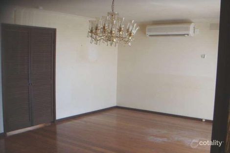 Property photo of 11 Lester Avenue St Albans VIC 3021