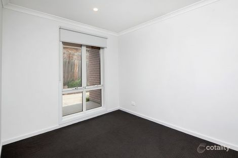 Property photo of 1/15 Lamb Street Cranbourne VIC 3977