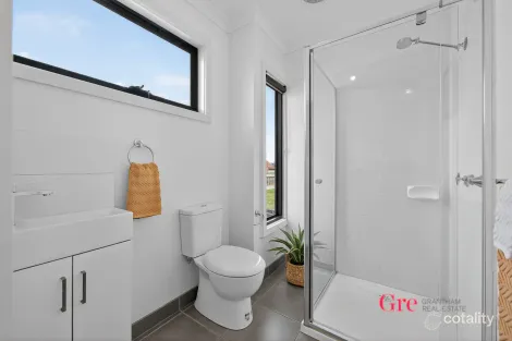 Property photo of 2/499-501 Victoria Street Brunswick West VIC 3055