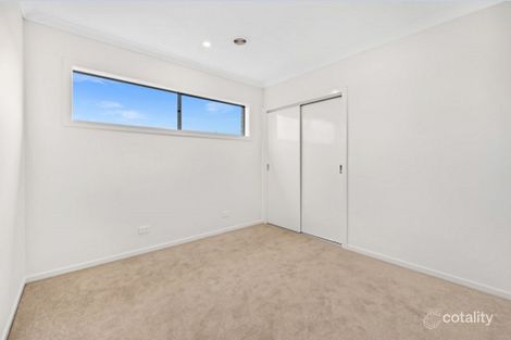 Property photo of 79 Positano Circuit Berwick VIC 3806