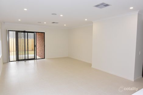 Property photo of 59 Edenhope Circuit Armstrong Creek VIC 3217