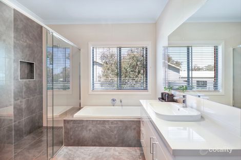 Property photo of 6 Oaksford Drive Mansfield VIC 3722