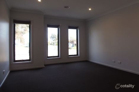 Property photo of 5 Milla Belle Place Brookfield VIC 3338