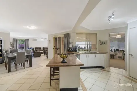 Property photo of 4 Primula Close Woongarrah NSW 2259