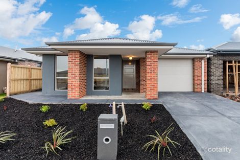 Property photo of 13 Lindwall Drive Cranbourne West VIC 3977
