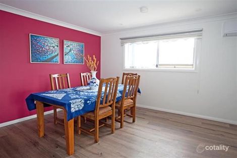 Property photo of 2/171 Wyndarra Way Koonawarra NSW 2530