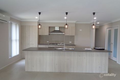 Property photo of 42 Kidd Circuit Goulburn NSW 2580