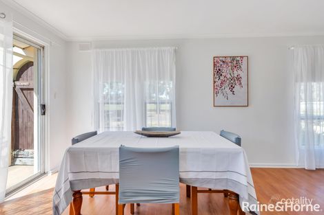 15 Norbury Dr, Salisbury Downs, SA 5108