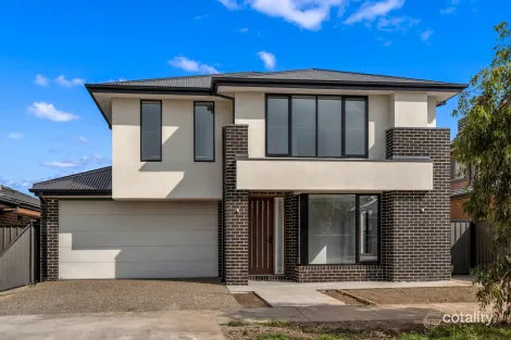 6 Coronado Ave, Craigieburn, VIC 3064