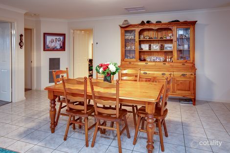 Property photo of 15 Kingfisher Drive West Wodonga VIC 3690