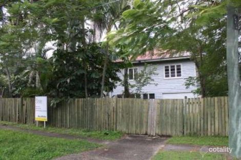 Property photo of 8 William Parade Fairfield QLD 4103