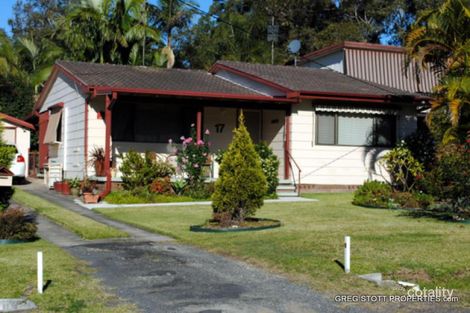 Property photo of 17 Nirringa Road Summerland Point NSW 2259