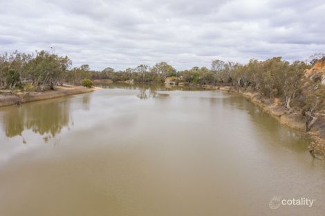 Property photo of 8 Bottle Tree Drive Merbein VIC 3505