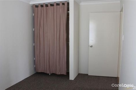 Property photo of 13 Moreton Crescent Warnbro WA 6169