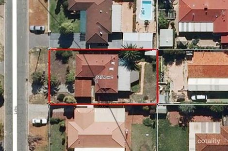 Property photo of 16 Lalina Way Wanneroo WA 6065