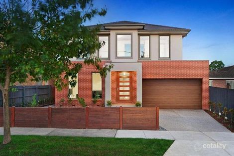 2a Oak St, Surrey Hills, VIC 3127