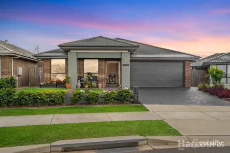 8 Newbridge St, Chisholm, NSW 2322