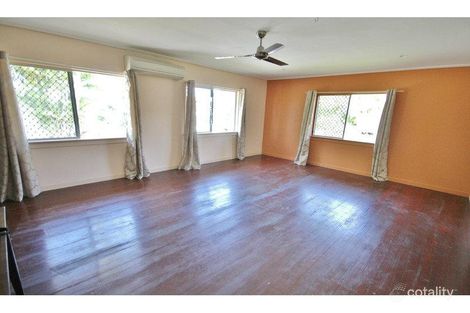 Property photo of 395 Newnham Road Upper Mount Gravatt QLD 4122