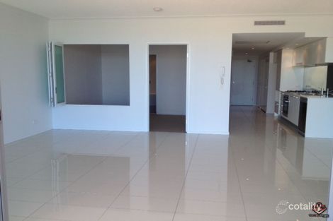 41 Harbour Town Dr, Biggera Waters, QLD 4216