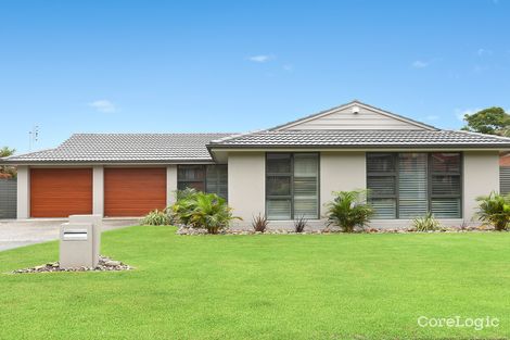 Property photo of 19 Parklands Drive Shellharbour NSW 2529