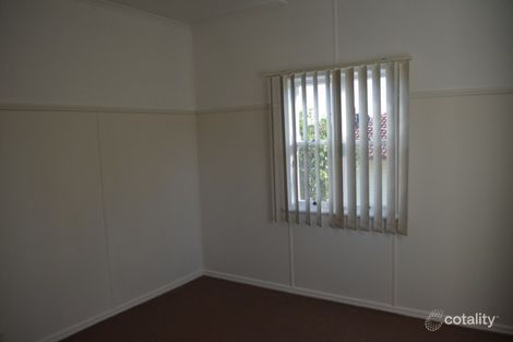 Property photo of 6 Sourris Street Mount Lofty QLD 4350