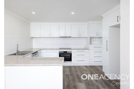 Property photo of 12 Roosevelt Avenue Tolland NSW 2650