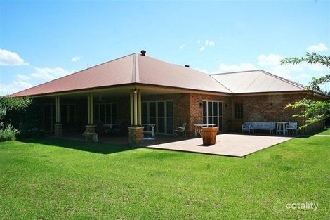 Property photo of 10 Noccundra Place Dubbo NSW 2830
