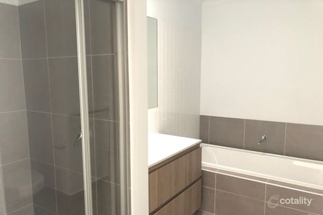 Property photo of 32 Rowley Street Strathpine QLD 4500