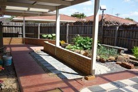 Property photo of 7/16 Wiltshire Street Sunshine North VIC 3020