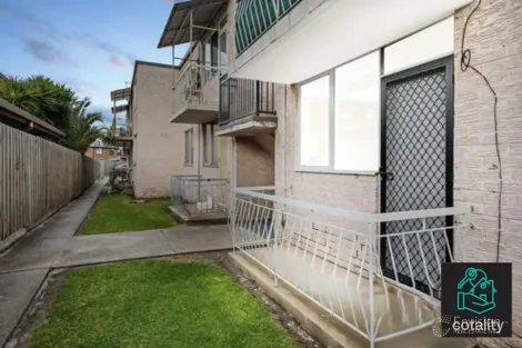 1/19 St Albans Rd, St Albans, VIC 3021