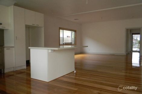 Property photo of 120 Pilgrim Street Seddon VIC 3011