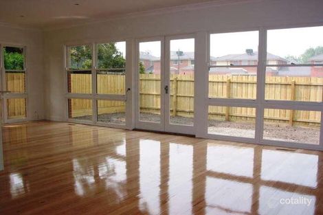 Property photo of 31 Ailsa Grove Ivanhoe VIC 3079