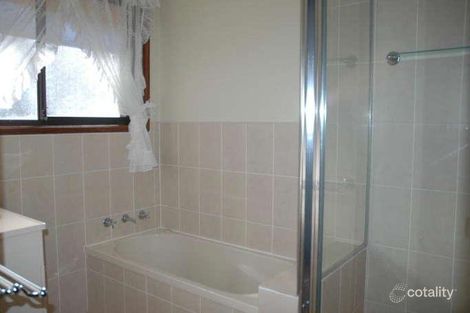 Property photo of 30 Cavalier Parade Bomaderry NSW 2541