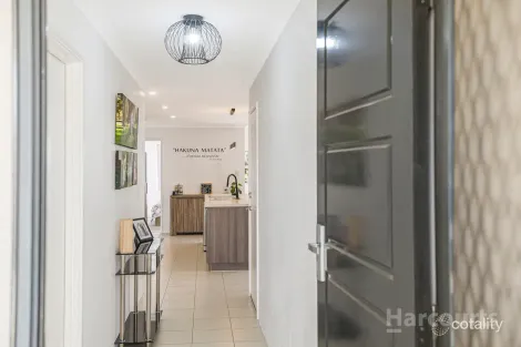 Property photo of 29 Cabernet Loop Pearsall WA 6065