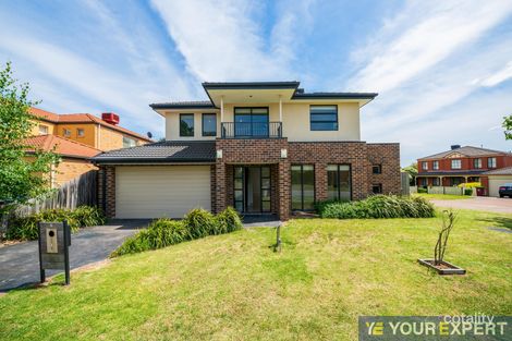 8 Eastbourne Way, Narre Warren South, VIC 3805