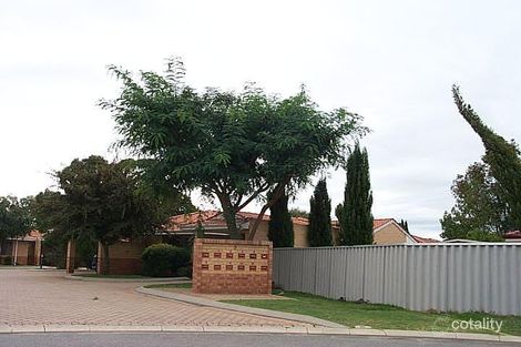 Property photo of 9 Exmouth Place Thornlie WA 6108
