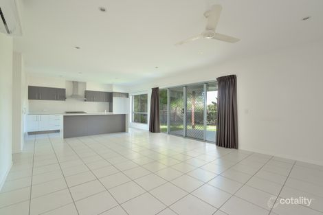 Property photo of 24 Orchard Drive Kirkwood QLD 4680