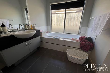 Property photo of 3 Kulin Drive Tarneit VIC 3029